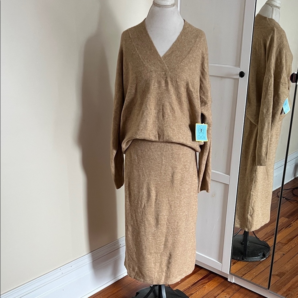 NWT Versatile CeCe 2-Piece Knit Set V-Neck Sweater & Midi Skirt Latte Heather L
